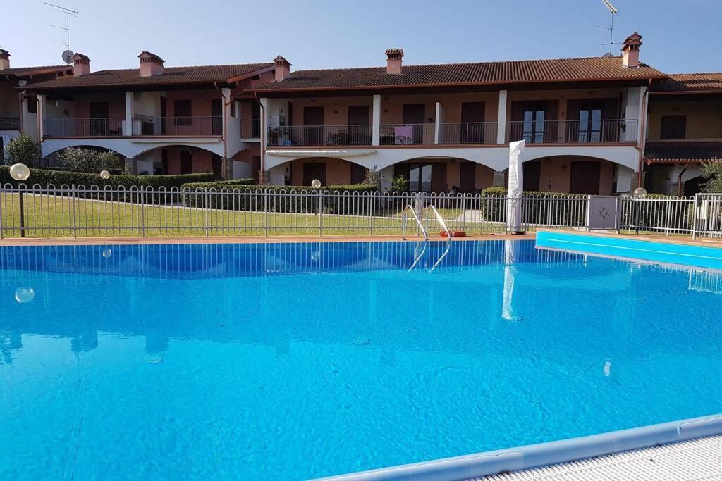 Casa Paradiso Del Garda Manerba del Garda Ngoại thất bức ảnh