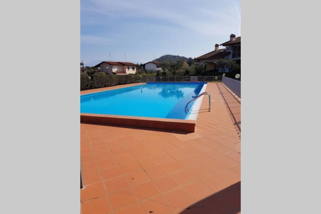 Casa Paradiso Del Garda Manerba del Garda Ngoại thất bức ảnh